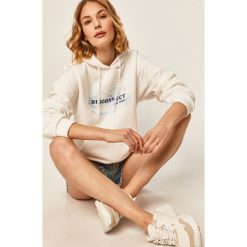Local Heroes - Bluza. Białe bluzy damskie LOCAL HEROES, s, z nadrukiem, z bawełny, bez rękawów, z kapturem. Za 289,90 zł.