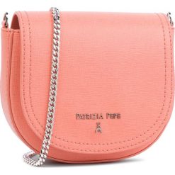 Torebka PATRIZIA PEPE - 2V8752/AT79-R630 Galaxy Rose. Różowe torebki klasyczne damskie Patrizia Pepe, bez wzorów, ze skóry, eleganckie, bez dodatków. W wyprzedaży za 419,00 zł.