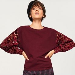 Bluza z ażurowymi rękawami - Bordowy. Czerwone bluzy damskie Reserved, l, w ażurowe wzory. Za 119,99 zł.