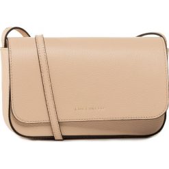 Torebka COCCINELLE - FV3 Mini Bag E5 FV3 55 M6 07 Nude N77. Brązowe listonoszki damskie Coccinelle, bez wzorów, ze skóry, eleganckie, bez dodatków. Za 749,00 zł.