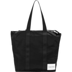 Calvin Klein Soft Line Torba Czarny. Czarne torebki klasyczne damskie Calvin Klein, bez wzorów, z jeansu, bez dodatków. Za 654,95 zł.