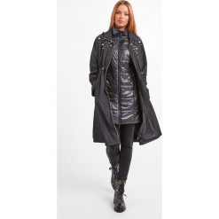 PARKA LIU JO SPORT. Płaszcze damskie Liu Jo Sport, l, bez wzorów, bez kaptura. Za 1459,00 zł.
