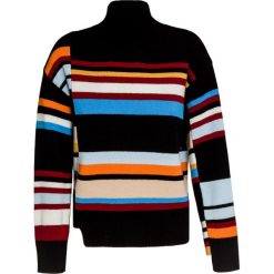 Sweter MRZ. Czarne swetry damskie MRZ, bez wzorów, z wiskozy, bez rękawów, bez kaptura. W wyprzedaży za 952,00 zł.