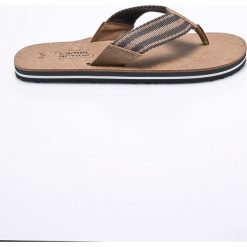 Camel Active - Japonki. Brązowe kapcie męskie Camel Active, z materiału. W wyprzedaży za 159,90 zł.