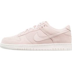 Trampki męskie: Nike Sportswear DUNK LOW Tenisówki i Trampki silt red/summit white