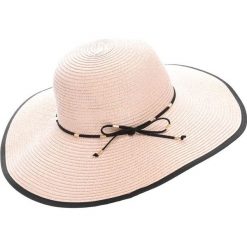 Różowy Kapelusz Tradition. Różowe kapelusze damskie Renee, bez wzorów. W wyprzedaży za 44,99 zł.