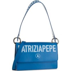 Torebka PATRIZIA PEPE - 2V9079/A5K9-C773 Fluo Blue. Niebieskie torebki klasyczne damskie Patrizia Pepe, bez wzorów, ze skóry, klasyczne, bez dodatków. W wyprzedaży za 619,00 zł.