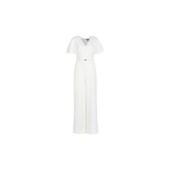 Kombinezony Lauren Ralph Lauren WHITE-SHORT SLEEVE-JUMPSUIT. Białe kombinezony damskie Lauren Ralph Lauren, bez wzorów, bez kołnierzyka, bez rękawów. Za 589,50 zł.