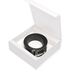 PASEK MĘSKI SKÓRZANY W PUDEŁKU PREZENTOWYM. Czarne paski męskie Top Secret, w paski, ze skóry, eleganckie. W wyprzedaży za 39,99 zł.