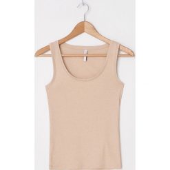 Top basic - Beżowy. Brązowe topy damskie House, xl, bez wzorów, bez kołnierzyka. Za 19,99 zł.