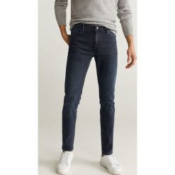 Mango Man - Jeansy Jude6. Niebieskie jeansy męskie Mango Man, bez wzorów. Za 139,90 zł.