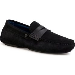 Mokasyny TOMMY HILFIGER - MB Driver 2C FM0FM02818 Jet Black BAS. Czarne mokasyny męskie TOMMY HILFIGER, na co dzień, z aplikacjami, ze skóry, eleganckie, bez zapięcia. Za 579,00 zł.