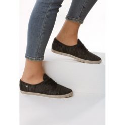 Czarne Tenisówki Spantren. Czarne trampki i tenisówki damskie Multu, bez wzorów, bez zapięcia. Za 29,99 zł.