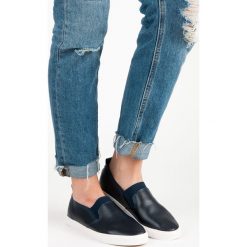 Trampki damskie slip on: Wsuwane granatowe trampki CYDNEE
