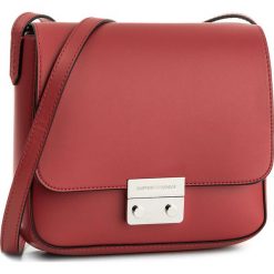 Torebka EMPORIO ARMANI - Y3B080 YH19E 80003 Red. Czerwone listonoszki damskie marki Emporio Armani. Za 749,00 zł.