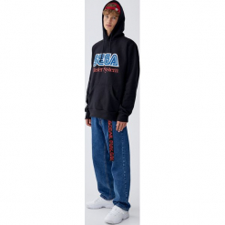 Bluza Sega z kapturem i logo. Czarne bluzy męskie Pull&Bear, m, bez wzorów, z kapturem, bez rękawów, z kapturem. Za 139,00 zł.