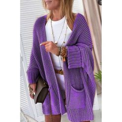 Kardigan damski FANCY PURPLE. Fioletowe swetry damskie IVET, na zimę, bez wzorów, bez rękawów, bez kaptura. W wyprzedaży za 59,00 zł.