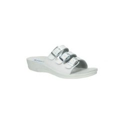 Klapki Inblu Klapki VR00005B. Szare crocsy damskie marki Inblu. Za 44,99 zł.
