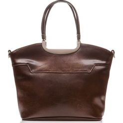 ELEGANCKA TOREBKA DAMSKA PAOLO PERUZZI SKÓRZANA BRĄZOWA. Pomarańczowe torebki klasyczne damskie producent niezdefiniowany, bez wzorów, ze skóry, eleganckie, bez dodatków. Za 329,00 zł.