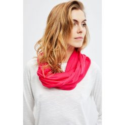 Komin jednolity. Różowe kominy damskie Moodo. Za 4,99 zł.