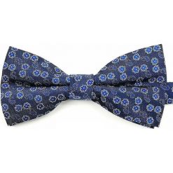 Granatowa Męska Mucha - VERNON - w Niebieskie Kwiaty MUVRN0054. Niebieskie muszki męskie Vernon, w paski, eleganckie. Za 29,00 zł.