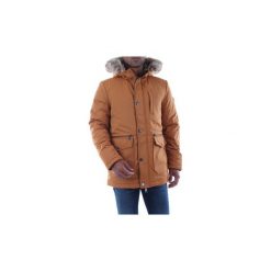 Kurtki ocieplane Guess M94L40 WC8Z0 PUFFA JKT. Czerwone kurtki męskie Guess, s, z aplikacjami, bez kaptura. Za 895,05 zł.