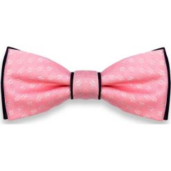 Różowa mucha w delikatny wzór A16. Różowe muszki męskie Modini Moda Męska, na co dzień, bez wzorów, z tkaniny, eleganckie. Za 49,50 zł.