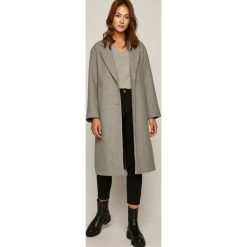 Medicine - Płaszcz Pale Femininity. Brązowe kurtki damskie MEDICINE, s, bez wzorów, z poliesteru, klasyczne. Za 299,90 zł.