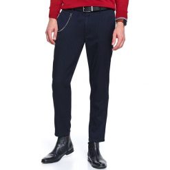Spodnie eleganckie w cienki prążek. Spodnie męskie Top Secret, do pracy, na zimę, s, w paski, eleganckie. W wyprzedaży za 64,99 zł.