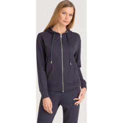 BLUZA TALETE Weekend Max Mara. Niebieskie bluzy damskie Weekend Max Mara, s, bez wzorów, z materiału, bez rękawów, z kapturem. Za 475,30 zł.