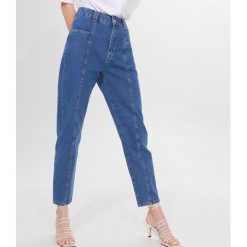 Jeansy straight leg - Niebieski. Niebieskie jeansy damskie Mohito. Za 159,99 zł.