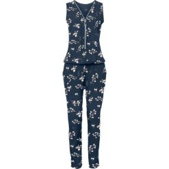 Kombinezon z zamkiem bonprix ciemnoniebieski z nadrukiem. Niebieskie kombinezony damskie bonprix, z nadrukiem, eleganckie, bez kołnierzyka, bez rękawów. Za 109,99 zł.