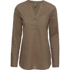 Bluzka z nadrukiem w serduszka bonprix oliwkowo-jasnoróżowy z nadrukiem. Zielone bluzki damskie marki bonprix, z nadrukiem, z dekoltem w serek. Za 74,99 zł.