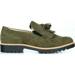 Nubukowe półbuty z frędzlami - skóra naturalna - model 247 - kolor oliwka. Półbuty damskie Zapato, ze skóry. W wyprzedaży za 224,25 zł.