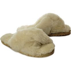 EMU AUSTRALIA W11573 MAYBERRY natural, kapcie damskie. Kapcie damskie EMU Australia, z wełny. Za 259,90 zł.