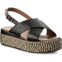 Espadryle INUOVO - 8900 Black. Czarne espadryle damskie marki Inuovo, bez wzorów, ze skóry, bez obcasa. W wyprzedaży za 199,00 zł.