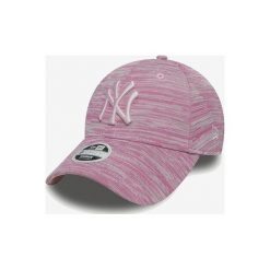New Era New York Yankees Czapka z daszkiem Różowy. Różowe czapki damskie New Era, bez wzorów, z poliesteru. Za 137,95 zł.