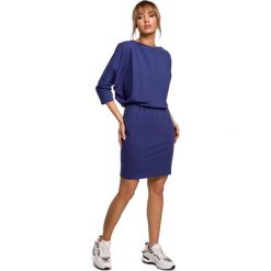 Sukienka mini z lampasem do regulacji z tyłu - indygo. Sukienki damskie Moe, na imprezę, s, bez wzorów, z elastanu, bez kołnierzyka, bez rękawów, mini, dopasowane. Za 169,00 zł.