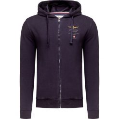 Bluza AERONAUTICA MILITARE. Niebieskie bluzy męskie Aeronautica Militare, bez wzorów, z dzianiny, z kapturem, bez rękawów, z kapturem. Za 660,00 zł.