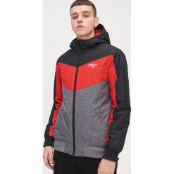 Kurtka z kapturem melanż - Czarny. Czarne kurtki męskie Cropp, s, bez wzorów, z kapturem. Za 189,99 zł.