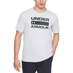 Under Armour Team Issue Wordmark Koszulka Szary. Szare podkoszulki męskie Under Armour, xxl, z nadrukiem, z bawełny, z krótkim rękawem. Za 119,95 zł.