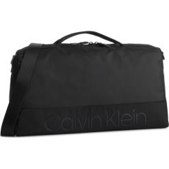 Torba CALVIN KLEIN - Shadow Gym Duffle K50K504386 001. Czarne torby męskie skórzane Calvin Klein, bez wzorów, z materiału, młodzieżowe. Za 579,00 zł.