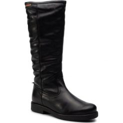 Kozaki LASOCKI SM-RIKA-02. Kozaki damskie Lasocki, bez obcasa, bez zapięcia. Za 379,99 zł.