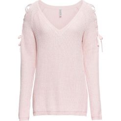 Sweter z wycięciami bonprix pastelowy jasnoróżowy. Różowe swetry damskie bonprix, bez wzorów, bez rękawów, bez kaptura. Za 89,99 zł.