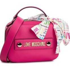 Torebka LOVE MOSCHINO - JC4248PP07KF0604 Fuxia. Różowe torebki klasyczne damskie Love Moschino, bez wzorów, ze skóry ekologicznej, klasyczne, bez dodatków. W wyprzedaży za 459,00 zł.