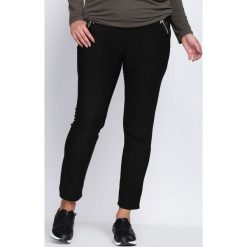 Czarne Legginsy In The City. Czarne legginsy marki Born2be, l. Za 29,99 zł.