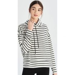 Sweter z wiązaniem - Wielobarwn. Szare swetry damskie Sinsay, s, bez wzorów, bez rękawów, bez kaptura. Za 39,99 zł.