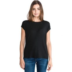 Vero Moda Ava Koszulka Czarny. Czarne koszulki damskie Vero Moda, xs, bez wzorów, z elastanu, bez kołnierzyka, z krótkim rękawem. Za 66,95 zł.