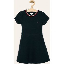 Tommy Hilfiger - Sukienka dziecięca 116-164 cm. Niebieskie sukienki dziewczęce z elastanu, casualowe, krótkie, mini, rozkloszowane. Za 319,90 zł.