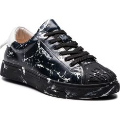 Sneakersy TOGOSHI - TG-01-01-000007 146. Czarne sneakersy męskie marki Togoshi, na co dzień, bez wzorów, ze skóry, klasyczne, bez zapięcia. W wyprzedaży za 329,00 zł.